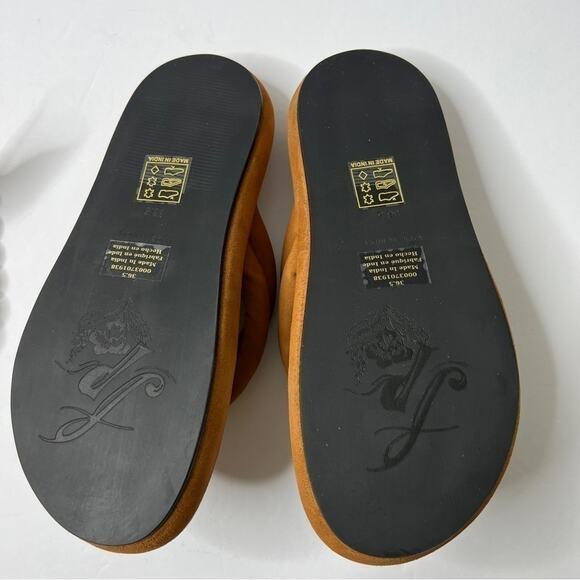 Free People Wonderland Thong Sandals Sz 36.5 - Picture 7 of 10